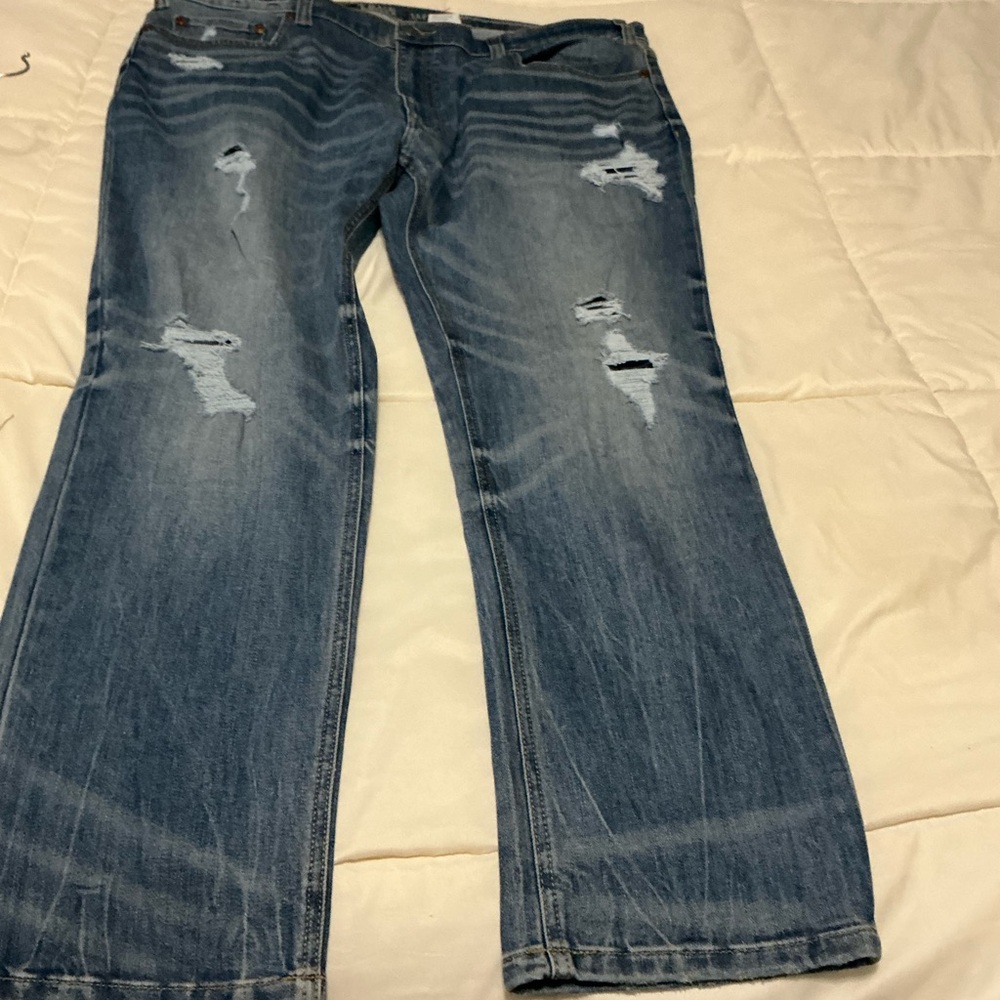 Men's True Nation Distressed Blue Jeans New With Tags  44x32
